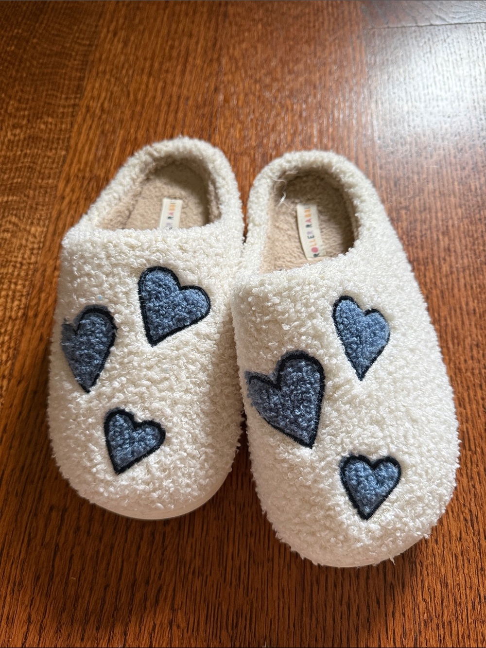 Roller rabbit women’s slippers